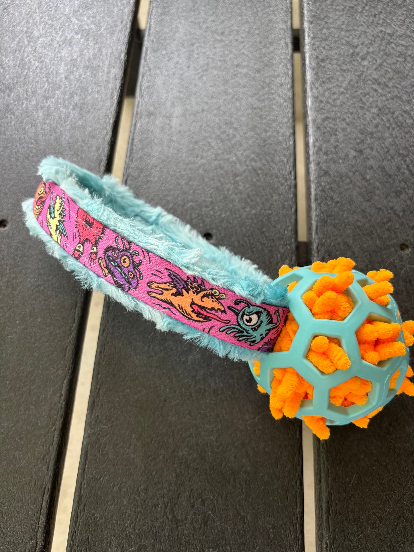 Seasonal Fancy Nubby Holee Handles