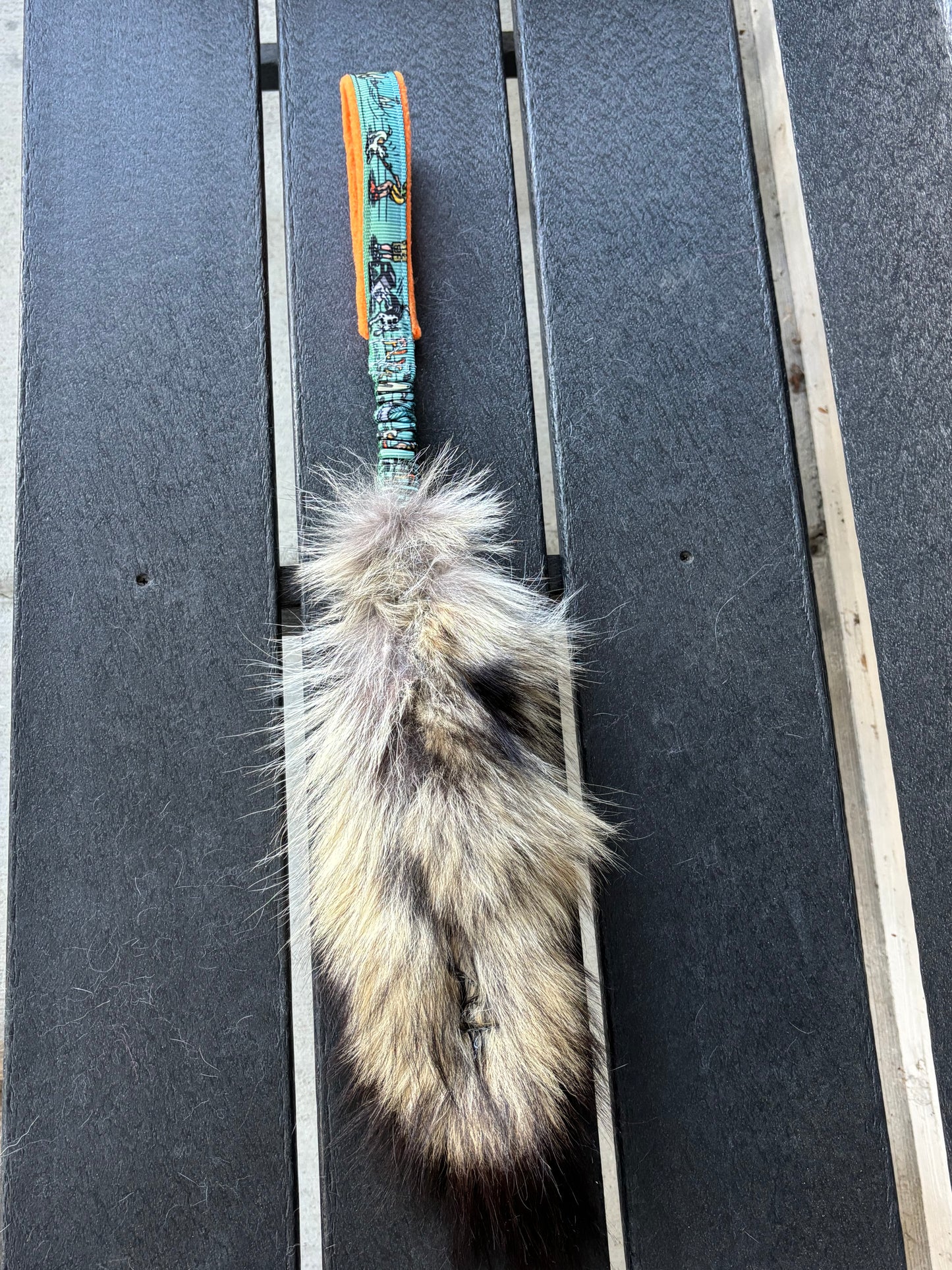 RTS Coyote Raccoon Tug